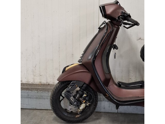 Bromscooter, vespa, primavera 4t - afbeelding 6 van  15