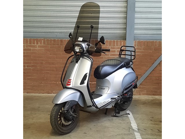 Bromscooter, vespa, sprint, 2015 - afbeelding 10 van  18