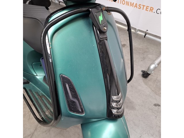 Bromscooter, vespa, sprint, 2018 - afbeelding 23 van  27