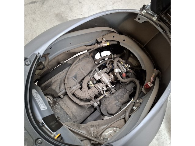 Bromscooter, vespa, sprint, 2024 - afbeelding 5 van  29