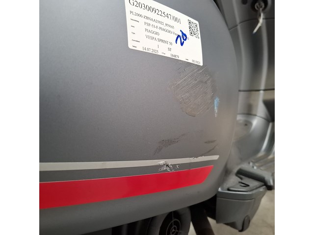Bromscooter, vespa, sprint, 2024 - afbeelding 9 van  29