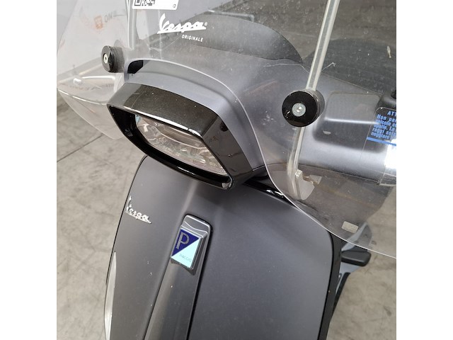 Bromscooter, vespa, sprint, 2024 - afbeelding 16 van  29