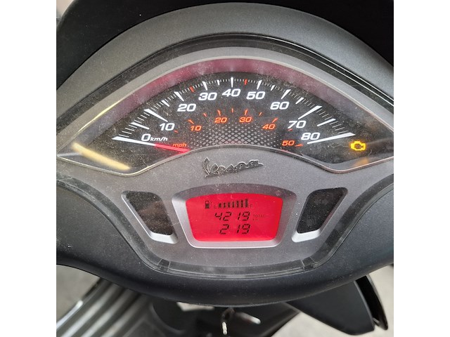 Bromscooter, vespa, sprint, 2024 - afbeelding 21 van  29