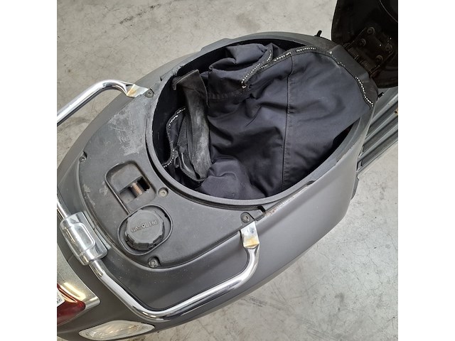 Bromscooter, vespa, sprint 4t, 2015 - afbeelding 5 van  33