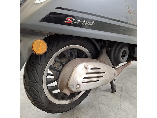 Bromscooter, vespa, sprint 4t, 2015 - afbeelding 14 van  33