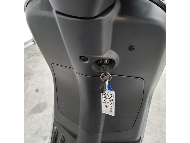 Bromscooter, vespa, sprint 4t, 2015 - afbeelding 32 van  33