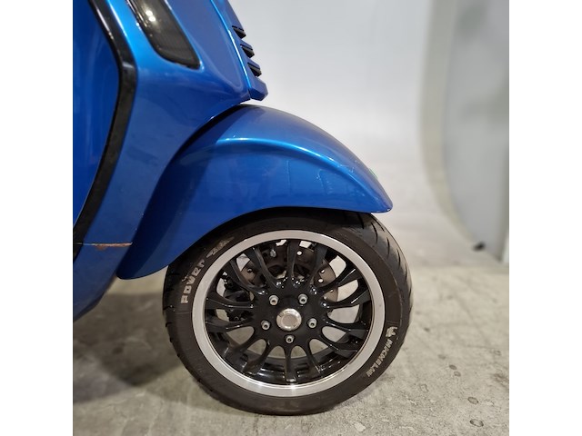Bromscooter, vespa, sprint 4t, 2016 - afbeelding 6 van  20