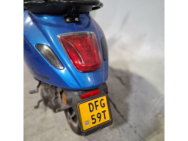 Bromscooter, vespa, sprint 4t, 2016 - afbeelding 18 van  20