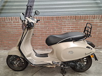 Bromscooter, vespa, sprint 4t, 2017 - afbeelding 14 van  40