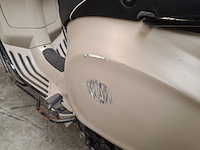 Bromscooter, vespa, sprint 4t, 2017 - afbeelding 16 van  40