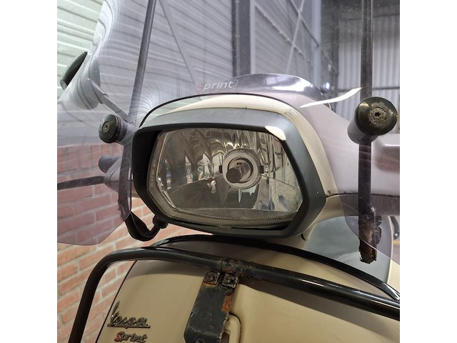 Bromscooter, vespa, sprint 4t, 2017 - afbeelding 25 van  40