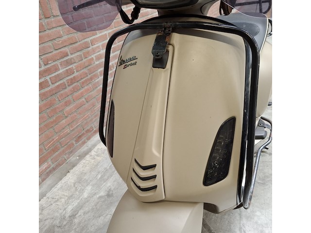 Bromscooter, vespa, sprint 4t, 2017 - afbeelding 26 van  40