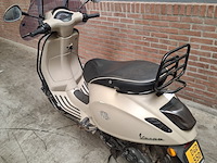 Bromscooter, vespa, sprint 4t, 2017 - afbeelding 35 van  40