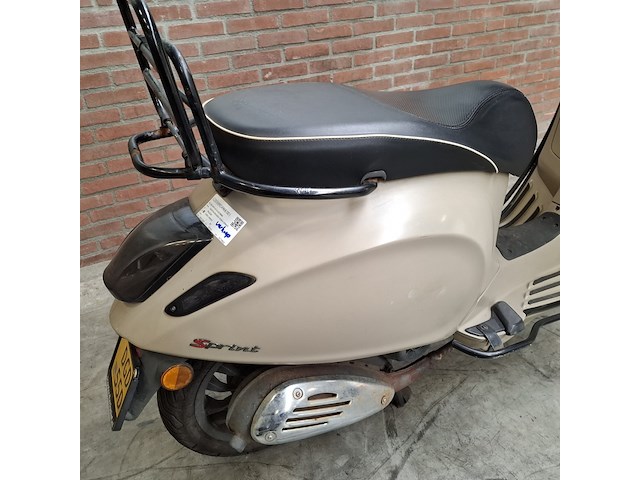 Bromscooter, vespa, sprint 4t, 2017 - afbeelding 36 van  40