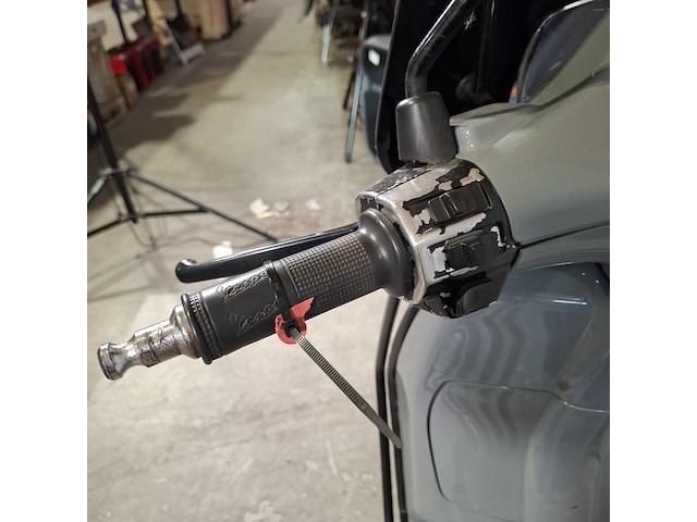Bromscooter, vespa, sprint 4t, 2017 - afbeelding 2 van  17