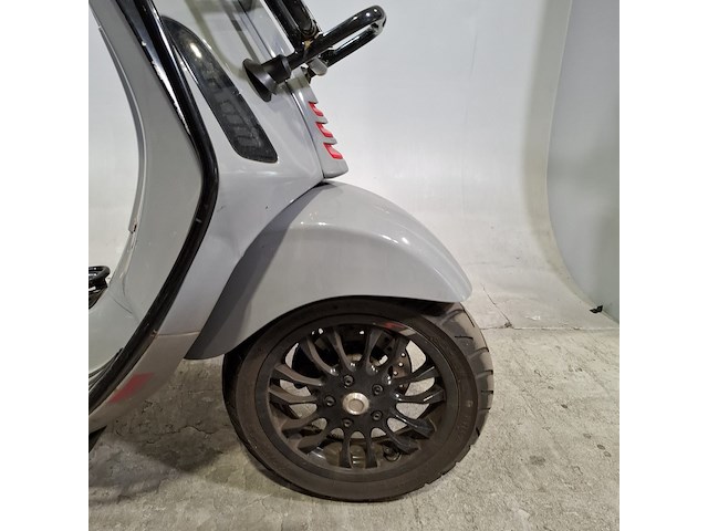 Bromscooter, vespa, sprint 4t, 2017 - afbeelding 5 van  17