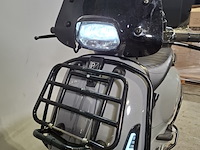 Bromscooter, vespa, sprint 4t, 2017 - afbeelding 12 van  17