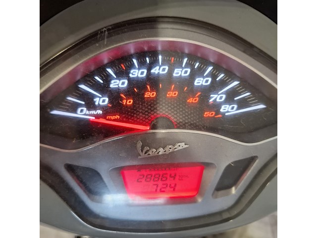 Bromscooter, vespa, sprint 4t, 2017 - afbeelding 16 van  17