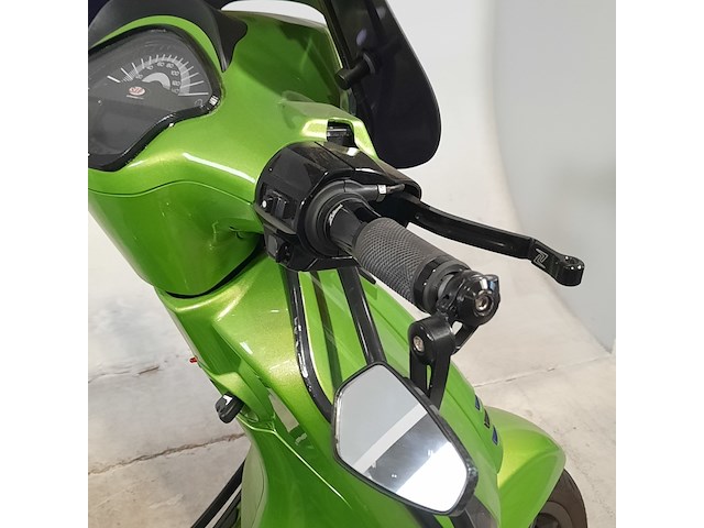 Bromscooter, vespa, sprint 4t, 2019 - afbeelding 4 van  20