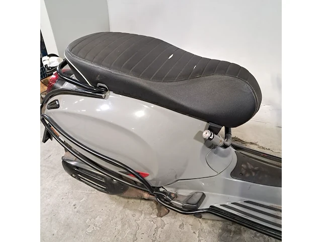 Bromscooter, vespa, sprint 4t, 2019 - afbeelding 5 van  23