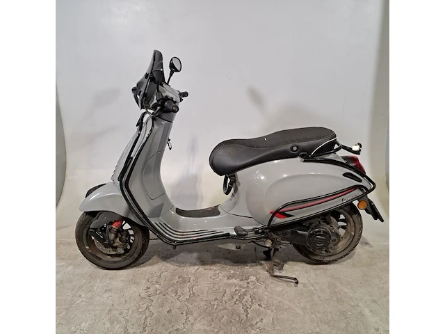 Bromscooter, vespa, sprint 4t, 2019 - afbeelding 13 van  23