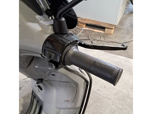 Bromscooter, vespa, sprint 4t, 2019 - afbeelding 23 van  23