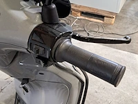Bromscooter, vespa, sprint 4t, 2019 - afbeelding 23 van  23