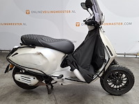 Bromscooter, vespa, sprint 4t, 2020 - afbeelding 1 van  34