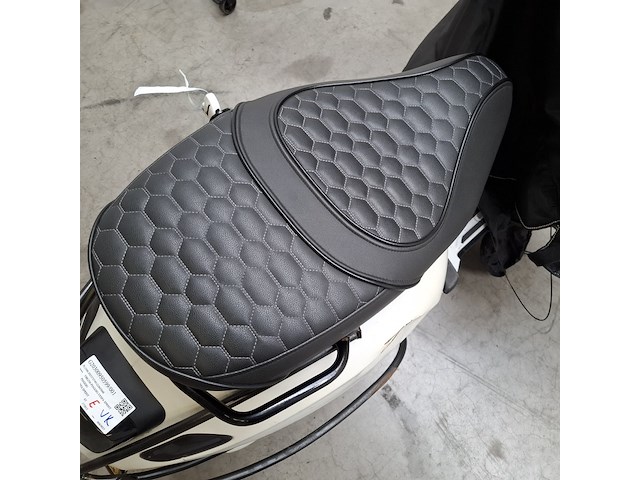 Bromscooter, vespa, sprint 4t, 2020 - afbeelding 13 van  34