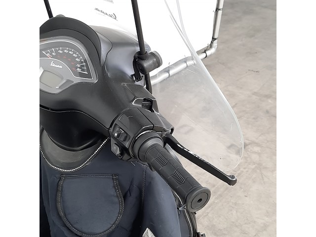 Bromscooter, vespa, sprint 50, 2023 - afbeelding 10 van  29