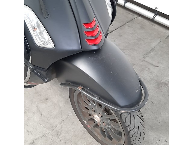 Bromscooter, vespa, sprint 50, 2023 - afbeelding 27 van  29