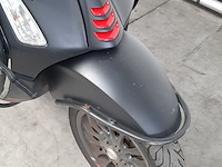 Bromscooter, vespa, sprint 50, 2023 - afbeelding 27 van  29