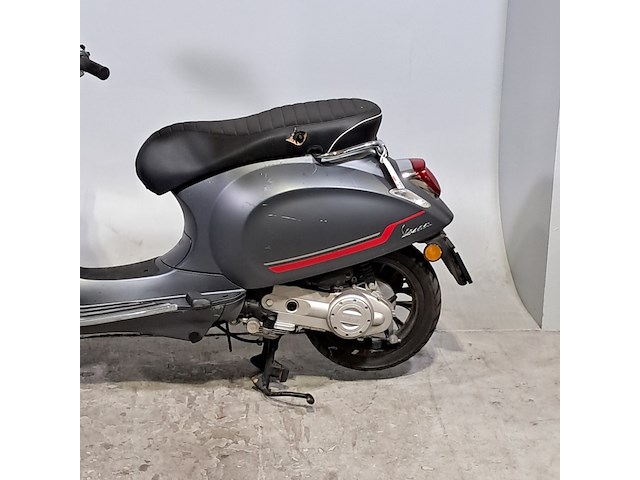 Bromscooter, vespa, sprint 50, 2024 - afbeelding 4 van  20