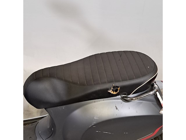 Bromscooter, vespa, sprint 50, 2024 - afbeelding 8 van  20