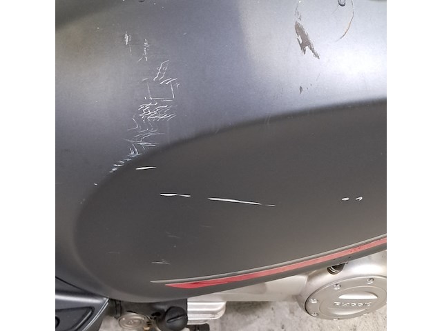 Bromscooter, vespa, sprint 50, 2024 - afbeelding 9 van  20