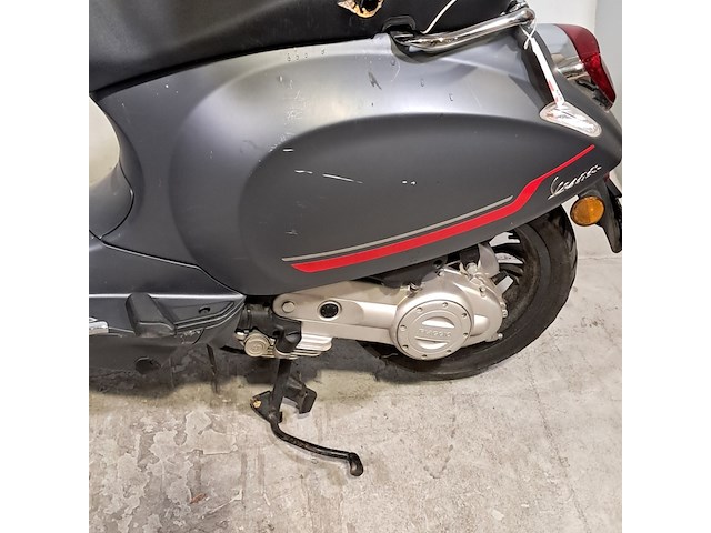 Bromscooter, vespa, sprint 50, 2024 - afbeelding 11 van  20