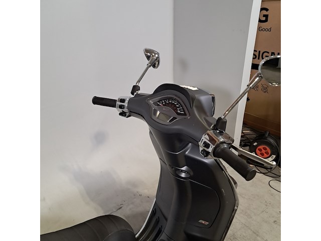 Bromscooter, vespa, sprint 50, 2024 - afbeelding 15 van  20