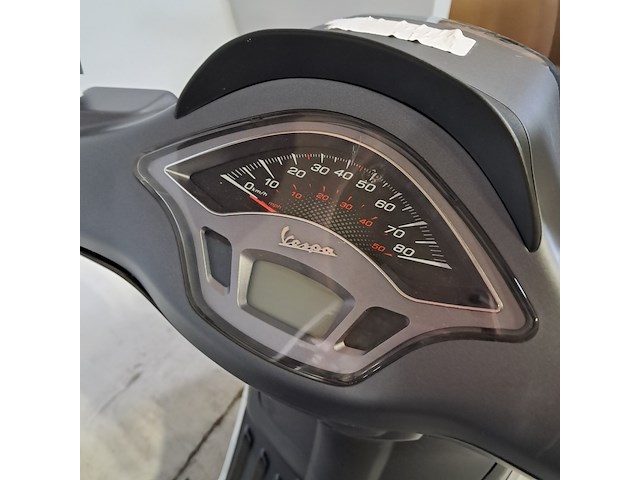 Bromscooter, vespa, sprint 50, 2024 - afbeelding 17 van  20
