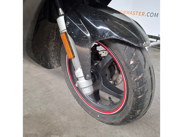 Bromscooter, yamaha, aerox r, 2011 - afbeelding 23 van  26