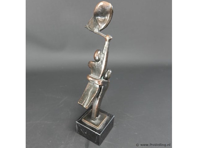 Bronzen beeld ammerlaan?. op marmeren basement - afbeelding 3 van  5