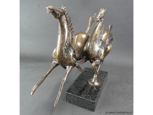 Bronzen beeld flying horses - afbeelding 5 van  5