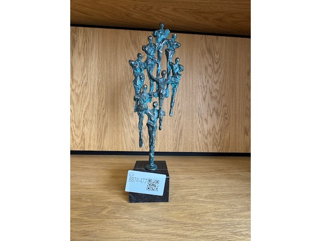 Bronzen beeld op sokkel - afbeelding 1 van  3