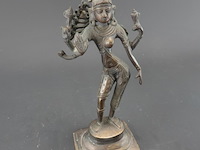 Bronzen beeld van ardhanarishvara - afbeelding 2 van  5