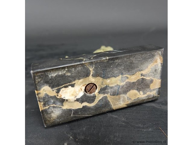 Bronzen bok - afbeelding 5 van  5