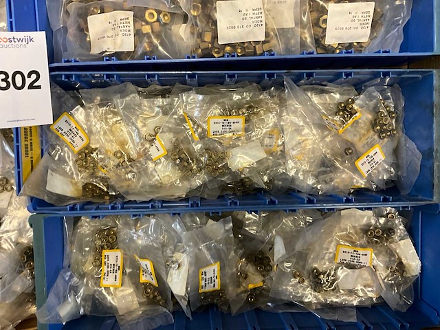 Bronzen bouten en moeren - afbeelding 3 van  5