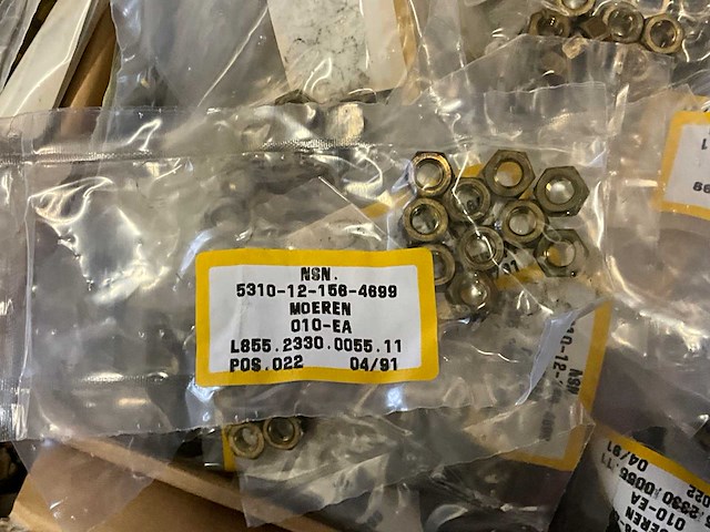 Bronzen bouten en moeren - afbeelding 5 van  5