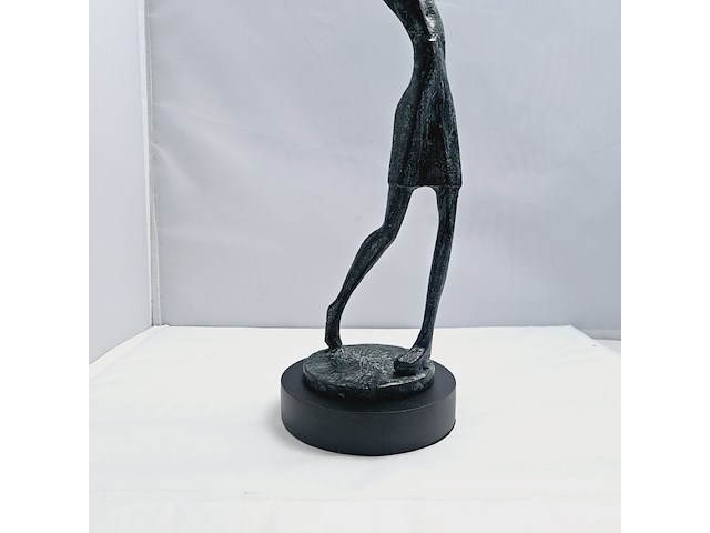 Bronzen figurine vrouwelijke golfer - afbeelding 4 van  5