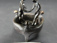 Bronzen flessenstop en bronzen schaaltje - afbeelding 1 van  5