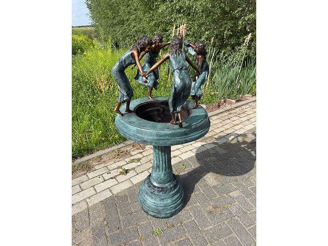 Bronzen fontein 128 cm hoog - afbeelding 2 van  6
