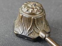 Bronzen kaarsendover - afbeelding 3 van  5